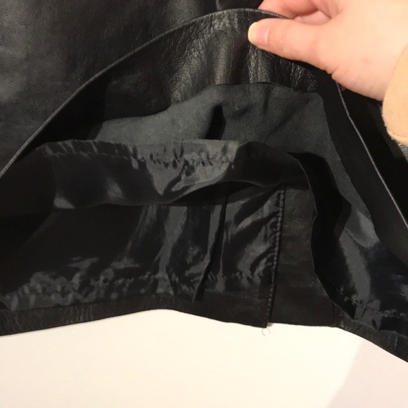 Vintage sequins embellishment leather skirt - Picture 6 of 10